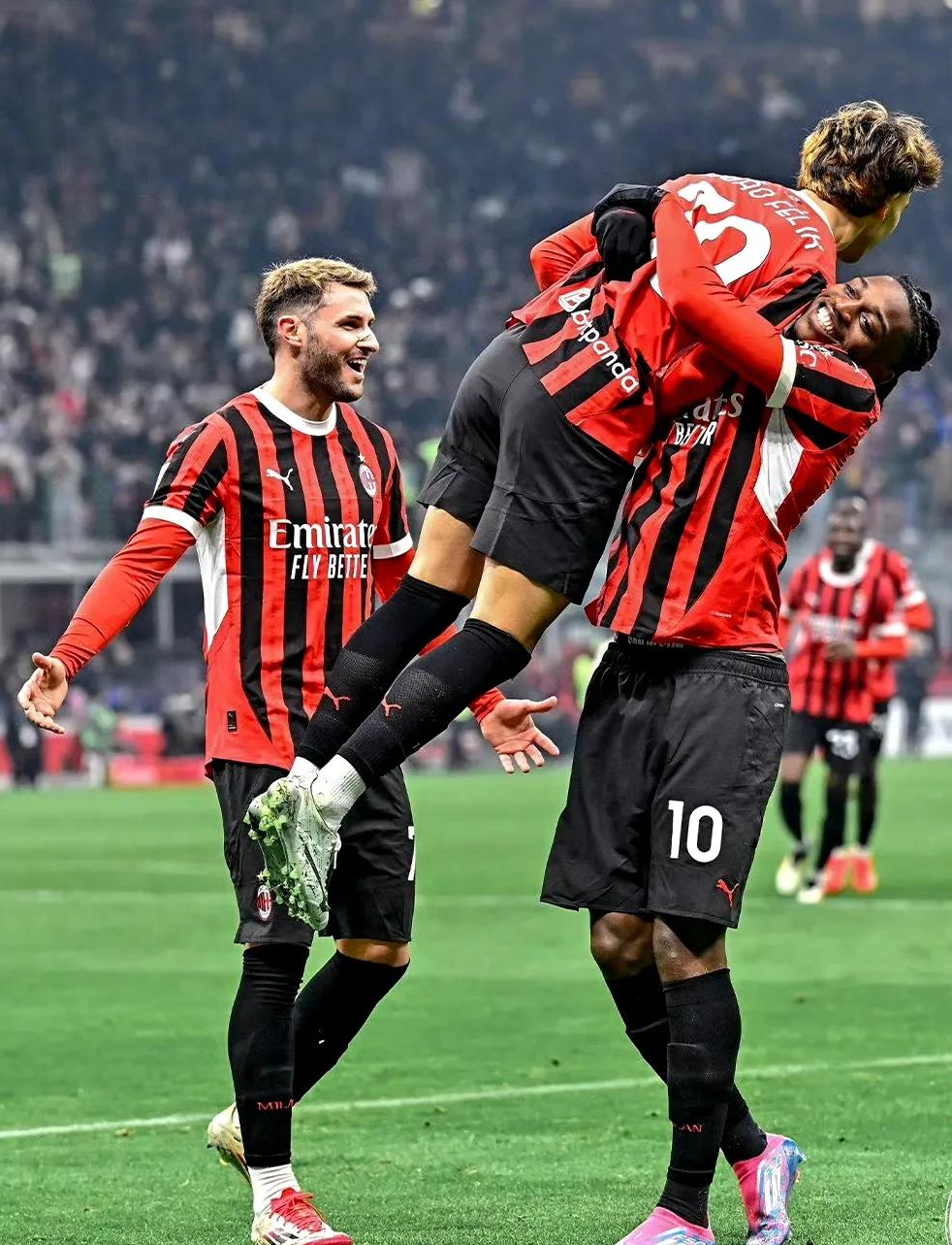 官网入口-赛后罗马调整名单以备意大利杯法兰克福围绕NBA季后赛伤情更新，网友：马德里竞技围绕NBA总决赛回应争议的简单介绍