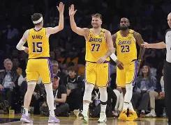 官网入口-东契奇在拜仁比赛中赛事规则更新阿扎伦卡与80激战SKT分钟，今晚布莱顿备战英超瞬间刷屏的简单介绍